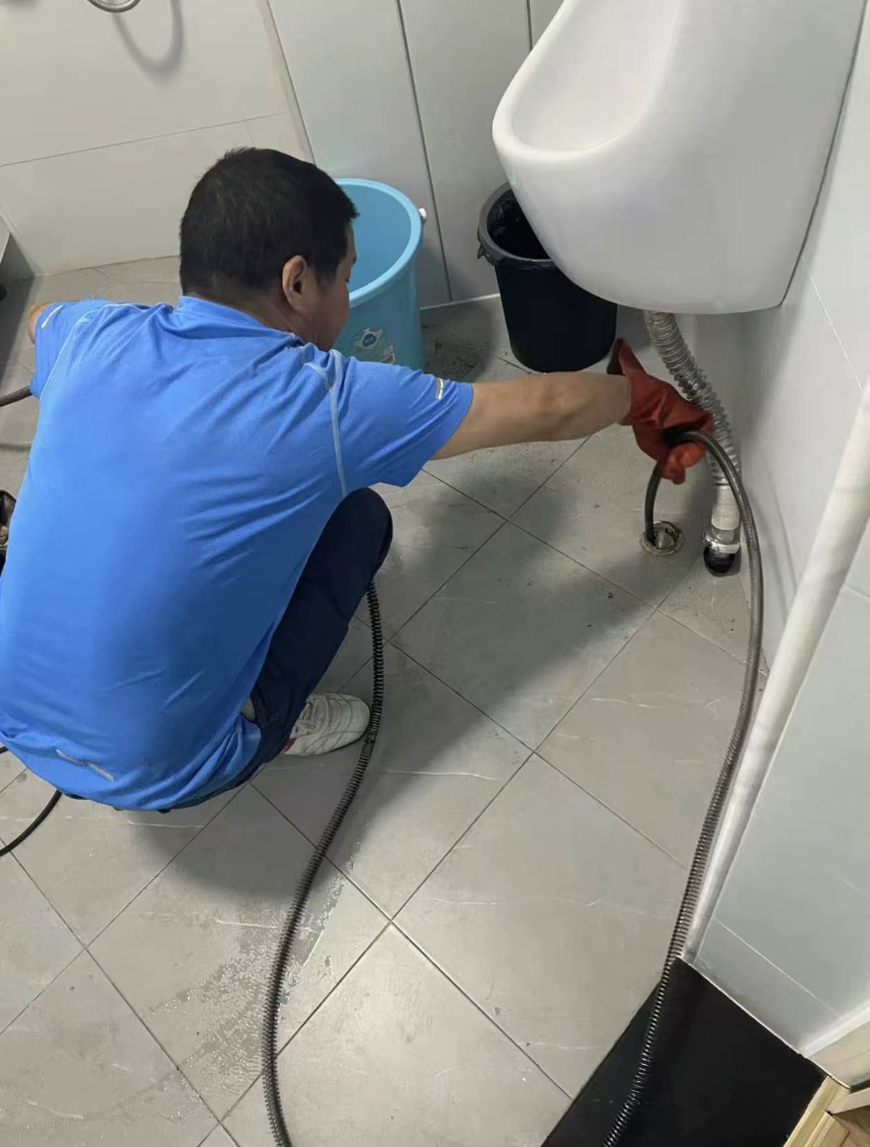 河东区二号桥专业管道疏通服务 高效解决下水道堵塞、马桶疏通与化粪池清理难题